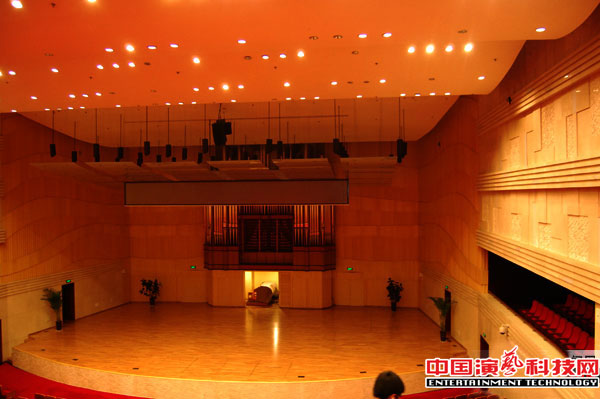 能够影响演出效果的因素及解决方案效果图