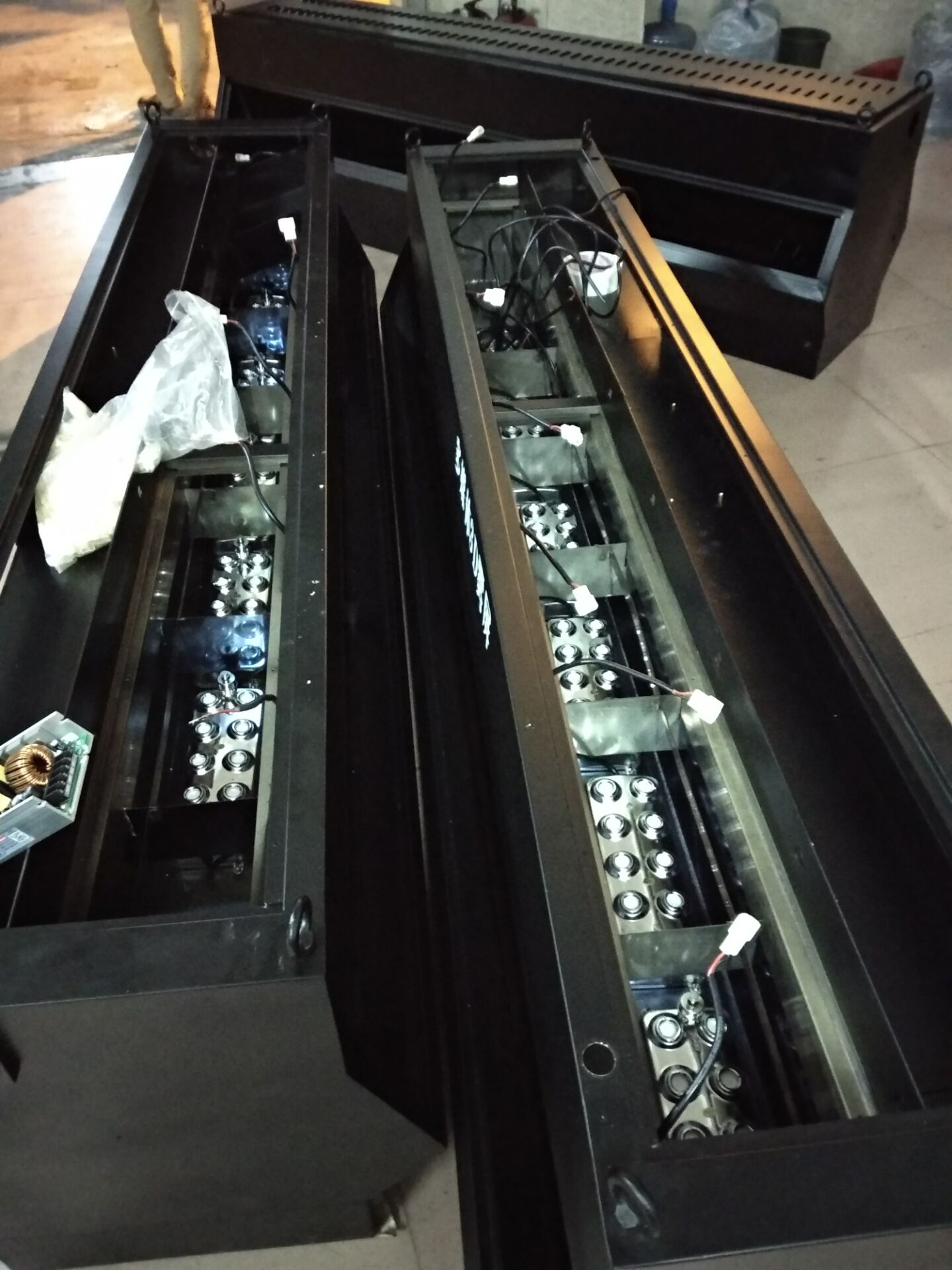 雾屏影院和生产实物展示效果效果图