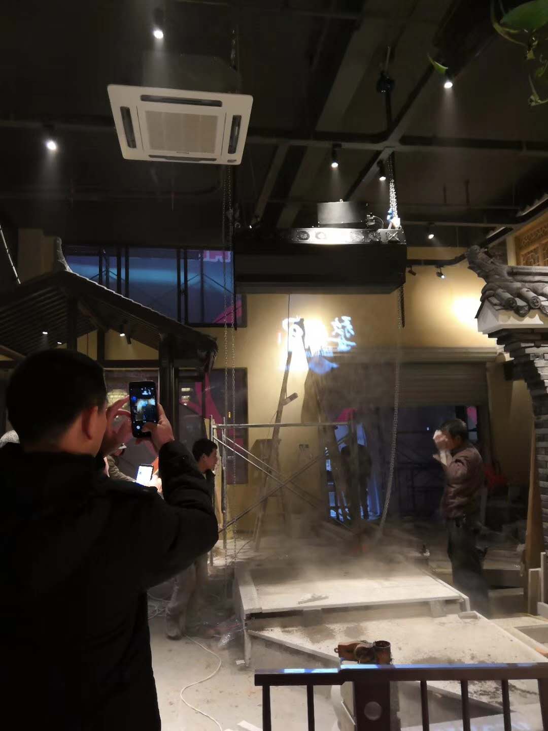 广州厂家出租雾屏/租赁3D雾幕机效果图